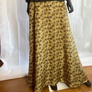 Sandra King Black and Yellow Patterned 100% Silk Taffeta  A-Line Ball Skit